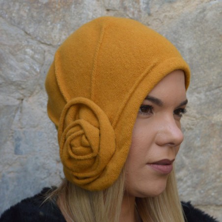 Bonnet en laine bouillie vintage - couleur moutarde Raceu Hats