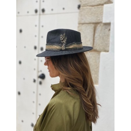 Sombrero estilo Fedora en color Negro hecho en paja natural