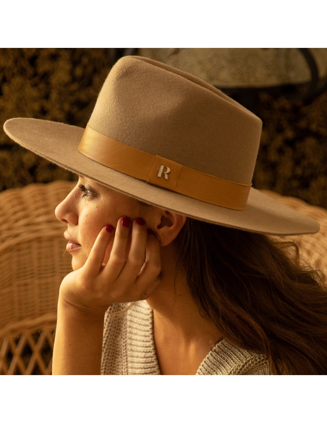 Wollfilz-Fedora-Hut in der Farbe Camel kaufen Denver - Raceu Hats