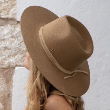 Cappello fedora in feltro di lana caramello - Raceu Hats