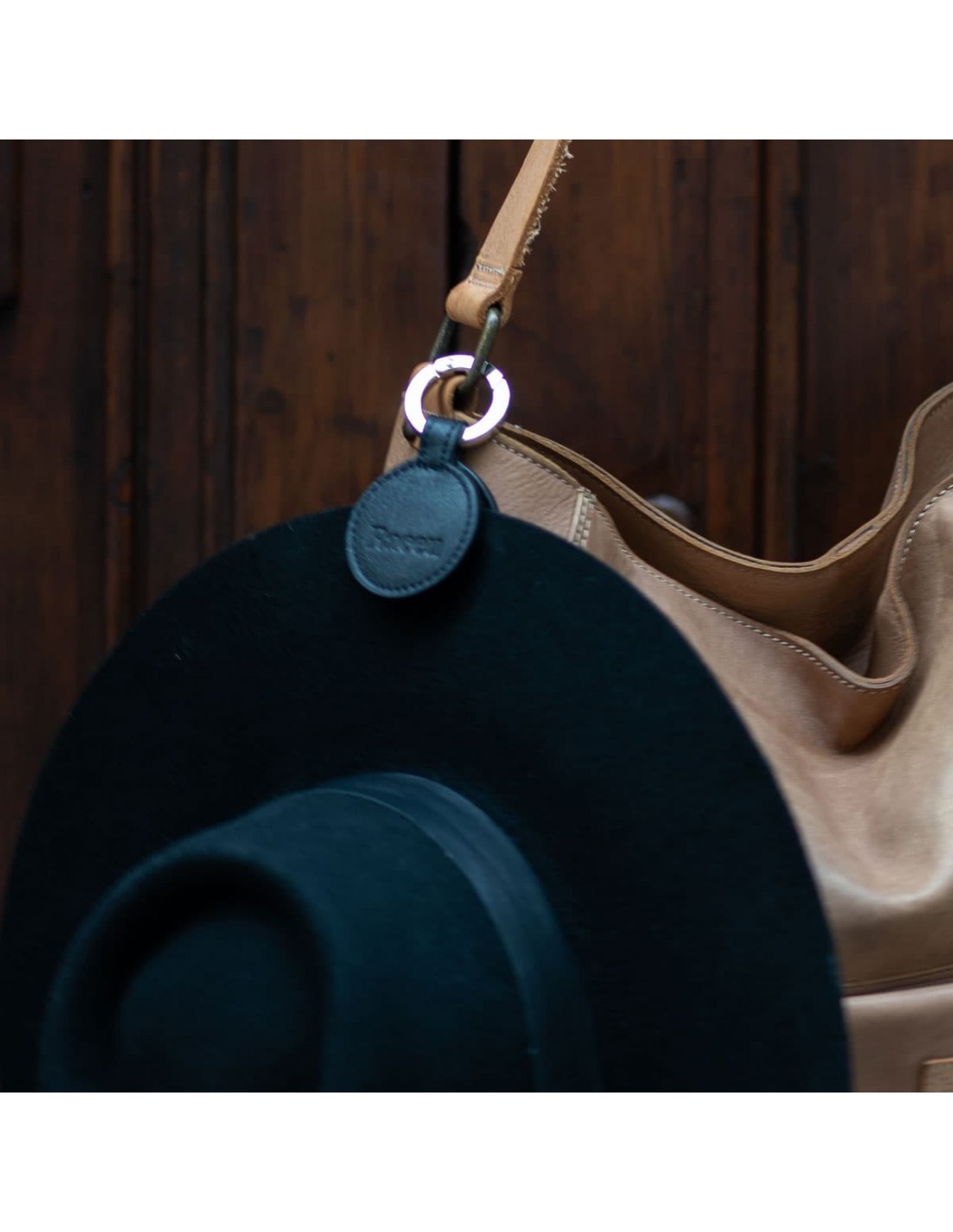 Halo Black - Porte-chapeaux Raceu Hats