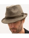 Cappello da uomo a tesa corta in velluto a coste di colore oliva - JURI - Raceu Hats