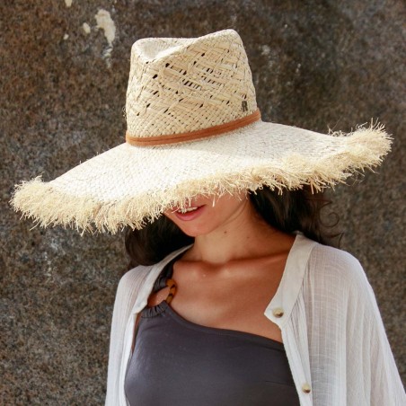 Sombrero de Verano Mujer hecho en 100% Paja Natural, Estilo Fedora de Ala Extra Ancha y Bordes Deshilachados - Raceu Hats