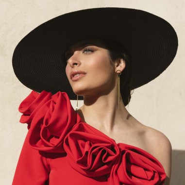 Sombrero Canotier hecho en Fibra Vegetal color Negro - Especial Invitada a una Boda - Sombreros de Mujer