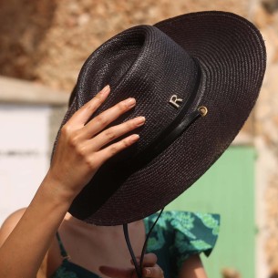 Chapeaux de pluie femme uni noir en vinyle et son cordon réglable - Taille  large 57/58/59 - Français